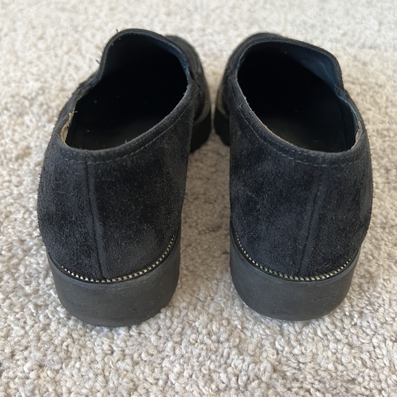 Paul Green black suede loafers size 7. Zipper metal accent/size 7. - Picture 4 of 8